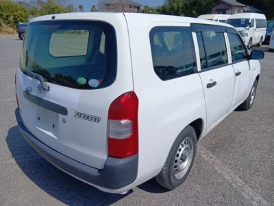 Toyota Succeed