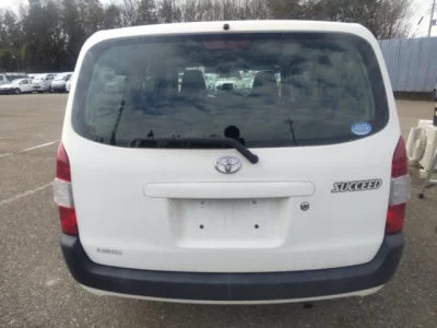 Toyota Succeed