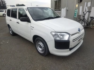 Toyota Succeed