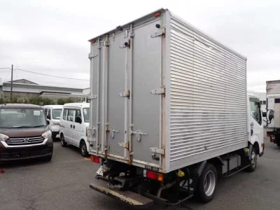 Nissan ATLAS