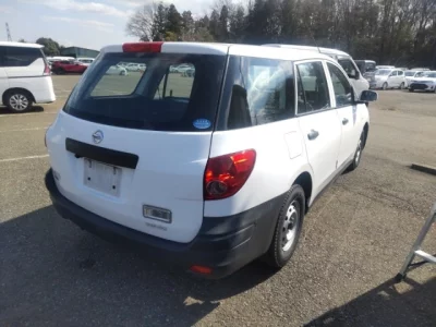 Nissan AD