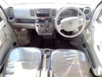 Nissan CLIPPER VAN лот № 7 оценка 3  с аукциона в Японии 5