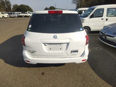 Nissan AD