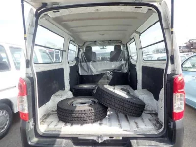 Nissan Caravan