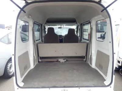 Nissan NV100 CLIPPER