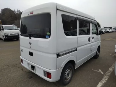 Nissan NV100 CLIPPER