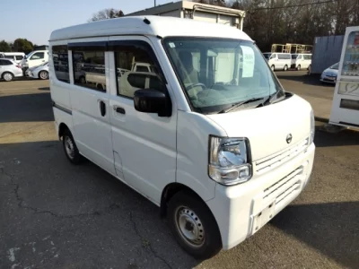 Nissan NV100 CLIPPER
