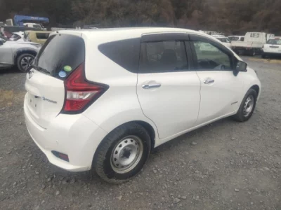 Nissan NOTE  с аукциона в Японии