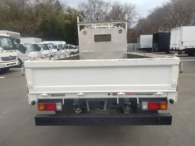 Hino DUTRO  с аукциона в Японии