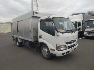 Hino DUTRO  с аукциона в Японии