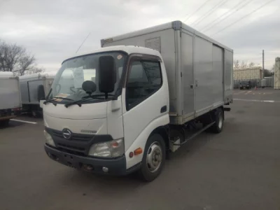 Hino DUTRO  с аукциона в Японии