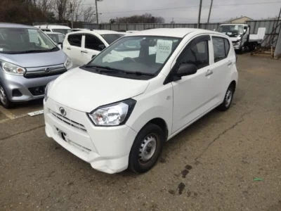 Daihatsu MIRA E S