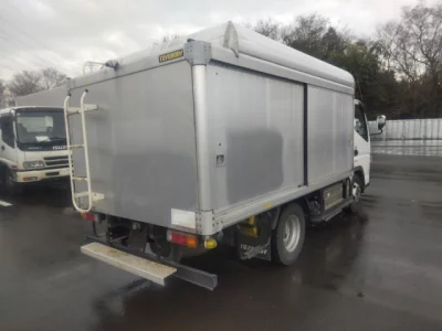 Mitsubishi Fuso Canter