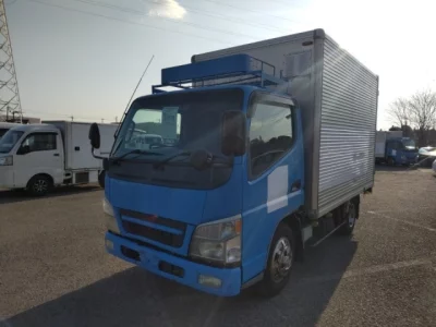 Mitsubishi Fuso Canter
