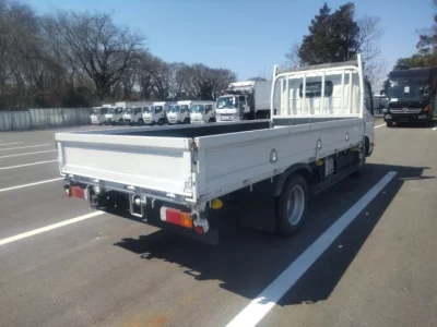 Hino DUTRO  с аукциона в Японии