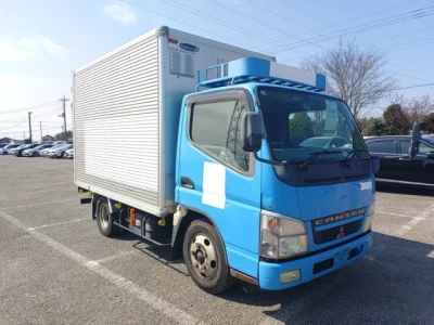 Mitsubishi Fuso Canter
