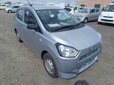 Daihatsu MIRA E S
