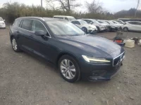 Volvo V60 лот № 23850 оценка 4  с аукциона в Японии 1