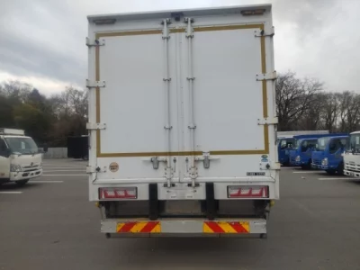 Mitsubishi Fuso Fighter