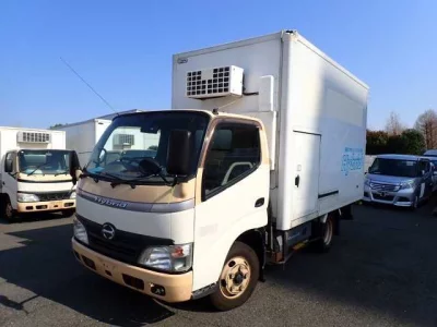 Hino DUTRO  с аукциона в Японии