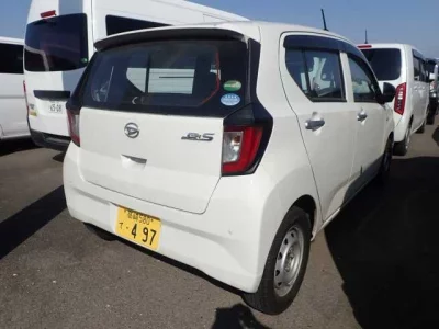 Daihatsu MIRA E S