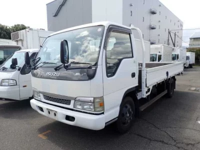 Isuzu ELF