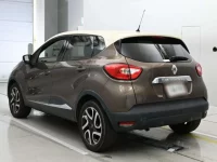 Renault Captur лот № 38110 оценка 4  с аукциона в Японии 5