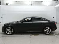 Audi A4 лот № 38113 оценка 4  с аукциона в Японии 3