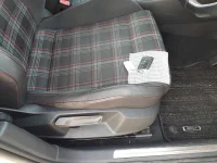 Volkswagen Golf лот № 38120 оценка 3.5  с аукциона в Японии 9