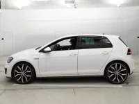 Volkswagen Golf лот № 38120 оценка 3.5  с аукциона в Японии 3