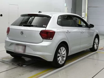 Volkswagen Polo  с аукциона в Японии