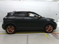 Volkswagen T-CROSS лот № 38031 оценка 5  с аукциона в Японии 2