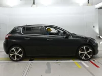 Peugeot 308 лот № 90063 оценка 3.5  с аукциона в Японии 2