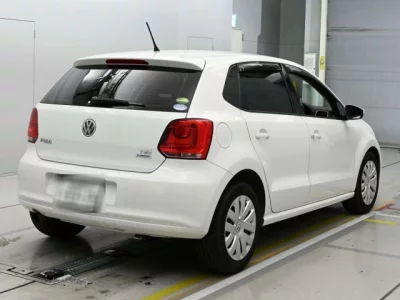 Volkswagen Polo  с аукциона в Японии