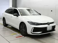 Volkswagen Passat лот № 38093 оценка 6  с аукциона в Японии 4