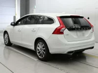 Volvo V60 лот № 38111 оценка 3.5  с аукциона в Японии 5