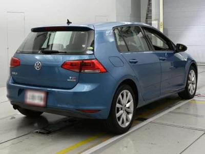 Volkswagen Golf  с аукциона в Японии