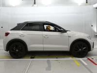 Volkswagen T-ROC лот № 38030 оценка 5  с аукциона в Японии 2