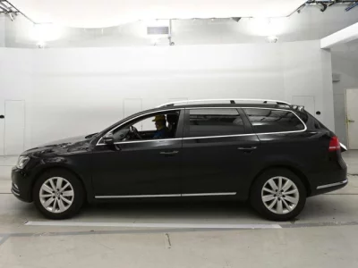 Volkswagen PASSAT VARIANT  с аукциона в Японии