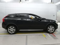 Volvo V60 лот № 90191 оценка 3.5  с аукциона в Японии 2