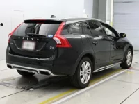 Volvo V60 лот № 90191 оценка 3.5  с аукциона в Японии 1