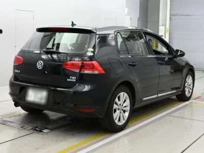 Volkswagen Golf  с аукциона в Японии