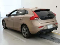 Volvo V40 лот № 90005 оценка 4  с аукциона в Японии 5
