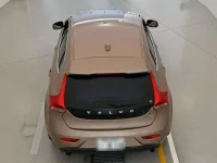 Volvo V40 лот № 90005 оценка 4  с аукциона в Японии 7