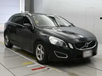 Volvo V60 лот № 90206 оценка 3.5  с аукциона в Японии 4