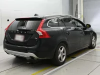 Volvo V60 лот № 90206 оценка 3.5  с аукциона в Японии 1