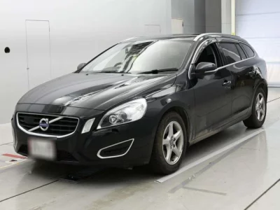 Volvo V60  с аукциона в Японии