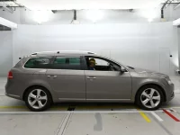 Volkswagen PASSAT VARIANT лот № 38045 оценка 4  с аукциона в Японии 2
