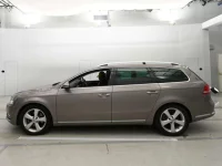 Volkswagen PASSAT VARIANT лот № 38045 оценка 4  с аукциона в Японии 3