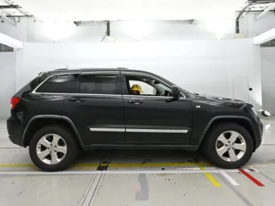 Chrysler JEEP GRAND CHEROKEE  с аукциона в Японии